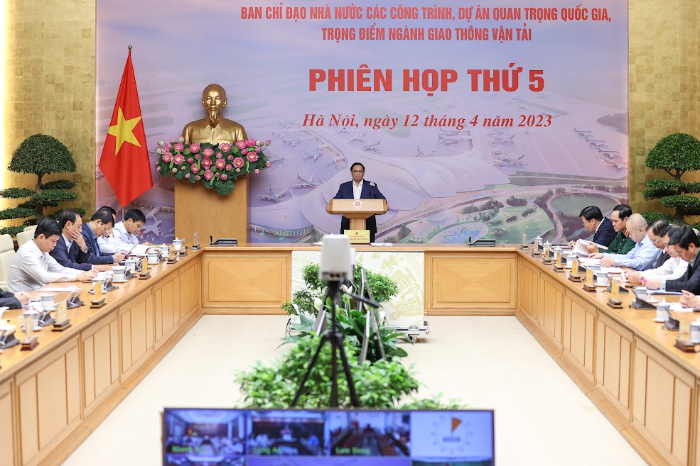 hoan thien cac thu tuc khoi cong 3 tuyen cao toc truc ngang va 2 duong vanh dai truoc 30 6 hinh 1