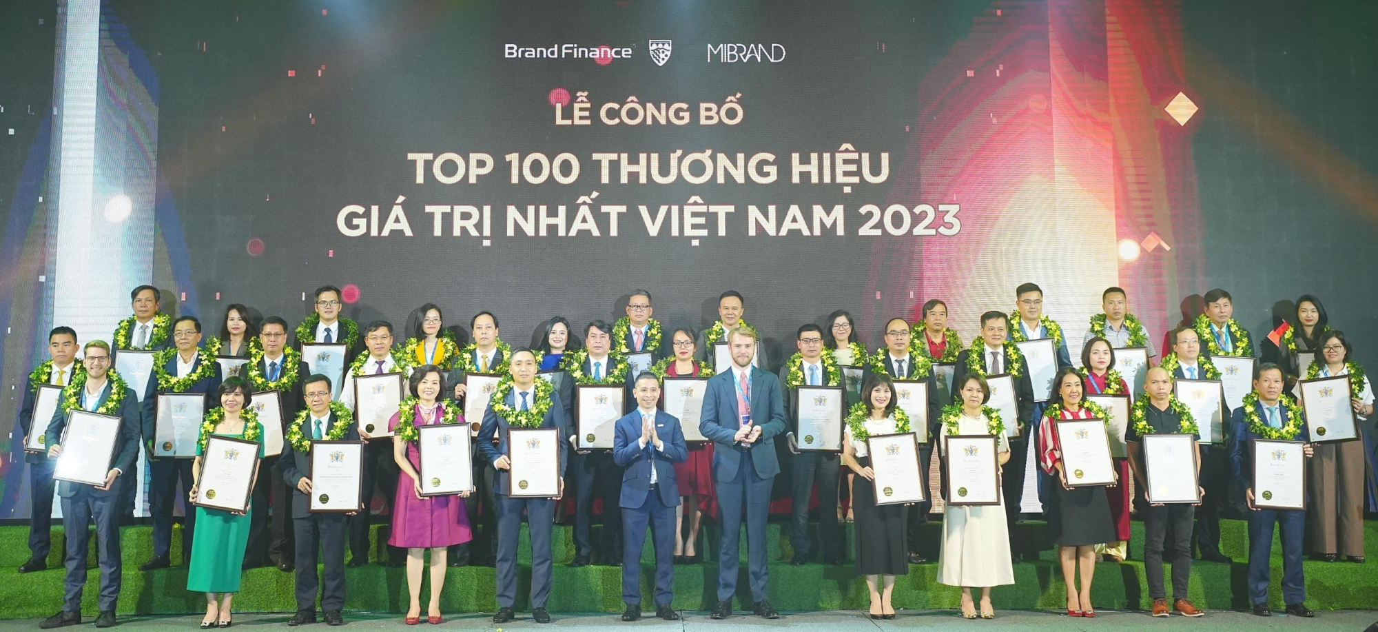 petrolimex duoc vinh danh top 100 thuong hieu gia tri nhat viet nam nam 2023 hinh 2