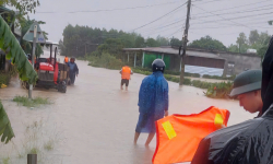 Lũ đang rút, Quảng Trị khẩn trương khắc phục hậu quả bão số 6